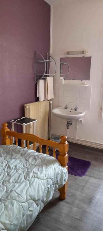 Le Parisien Hotel Saintes Eksteriør billede